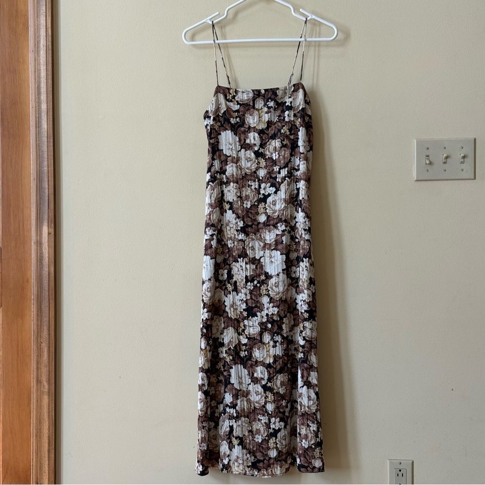 Abercrombie and Fitch Floral Midi Dress